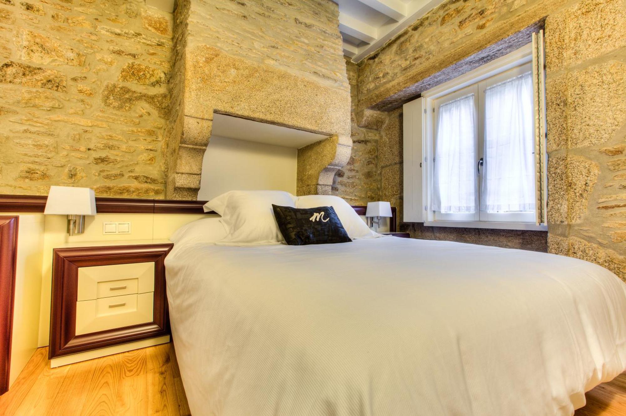 Hotel Montenegro Compostela سانتياغو دي كومبوستيلا المظهر الخارجي الصورة