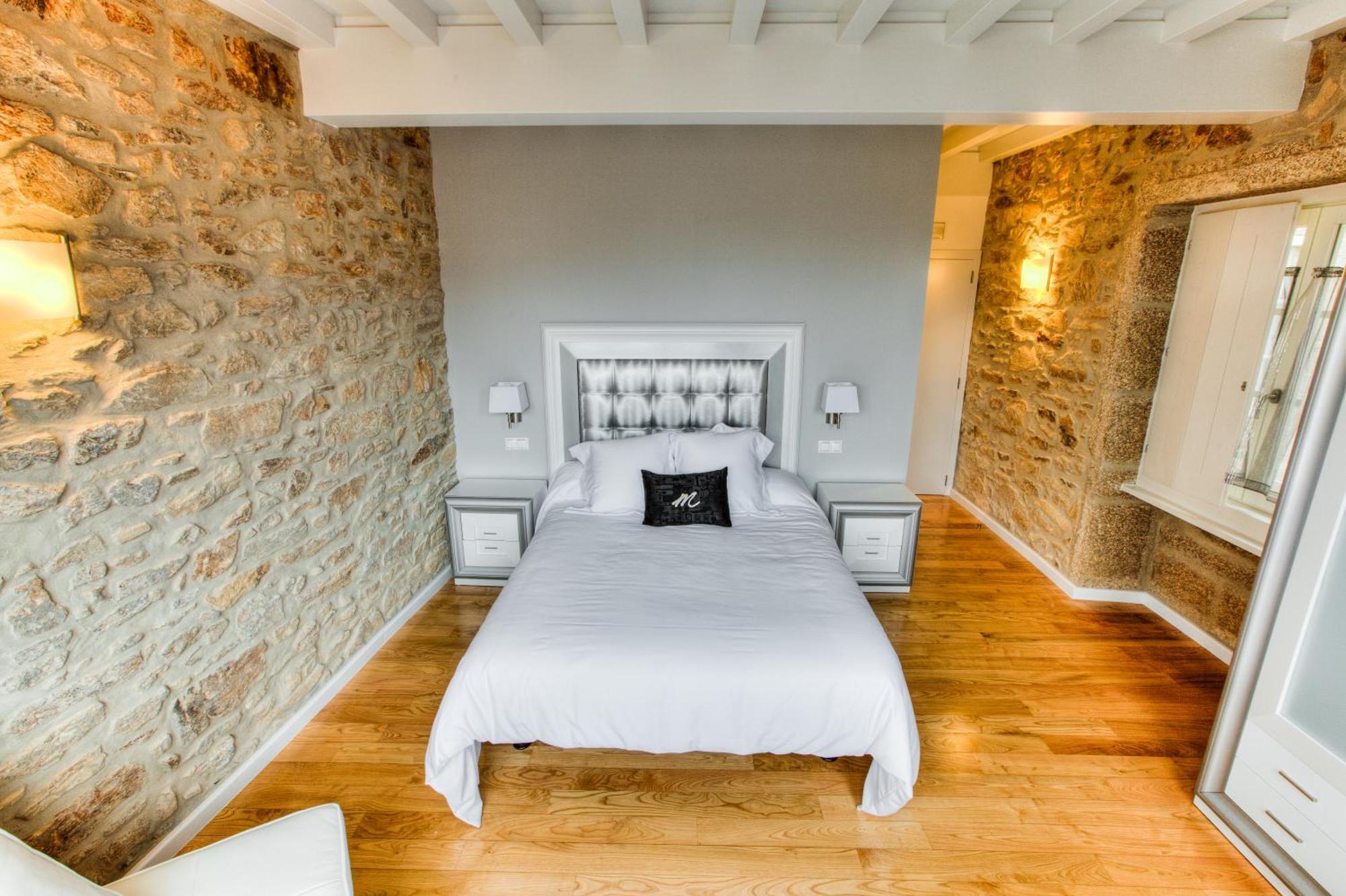 Hotel Montenegro Compostela سانتياغو دي كومبوستيلا المظهر الخارجي الصورة
